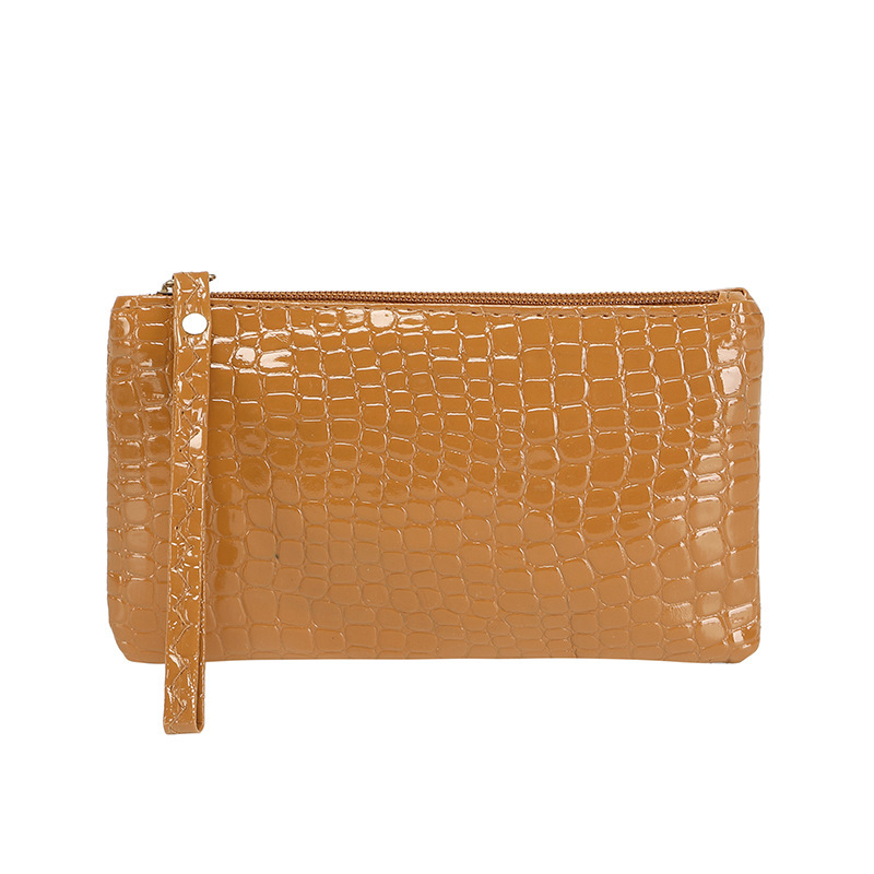 Crocodile Embossed Vegan Leath - огляд і ціна Luxury Skincare Vegan